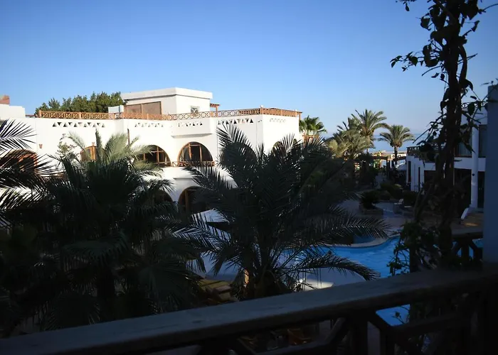 Planet Oasis Resort 3*
