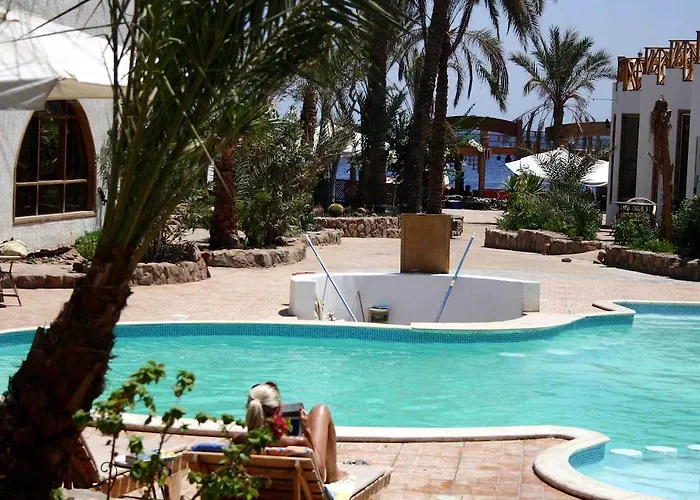 Resort Planet Oasis 3*